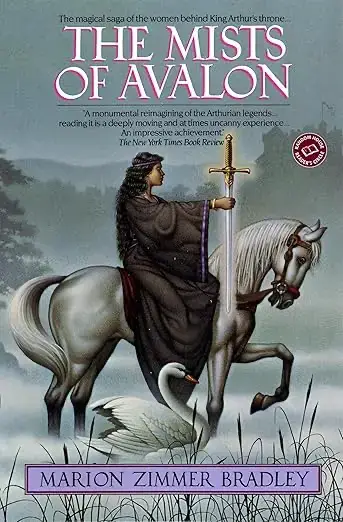 Book cover of The Mists of Avalon by Marion Zimmer Bradley